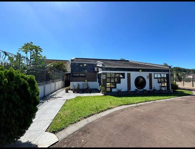 4 BEDROOM HOUSE FOR SALE IN PARKGATE